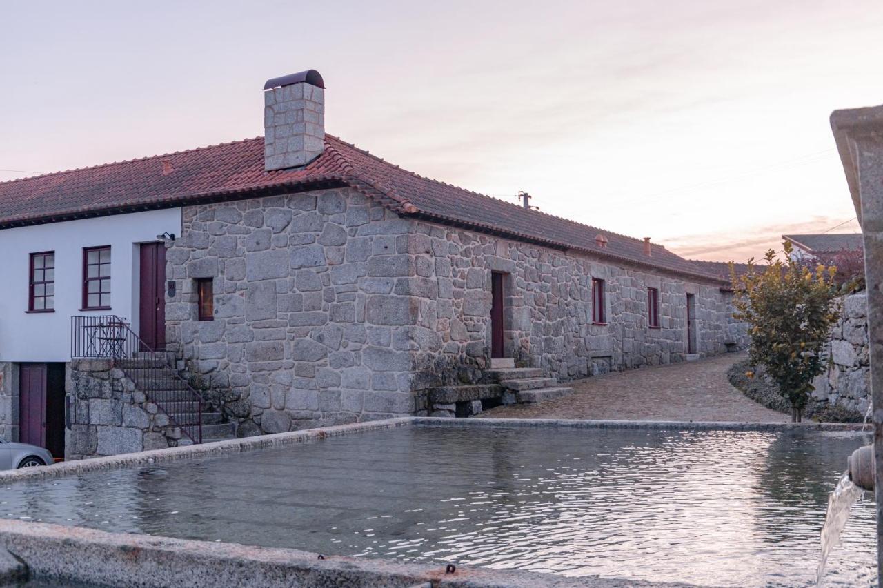 Quinta Da Corredoura, Hotel Rural กิมาไรส์ ภายนอก รูปภาพ